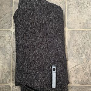 Lululemon vinyasa scarf